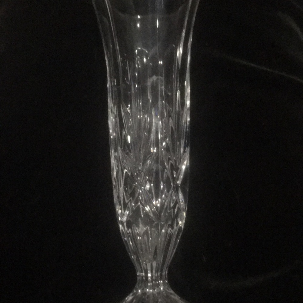 Vase - Picture 5 of 9